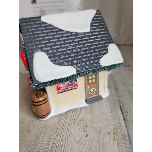 Dept 56 4030738 The Sweet Spot farmer's holiday market village - Picture 7 of 8